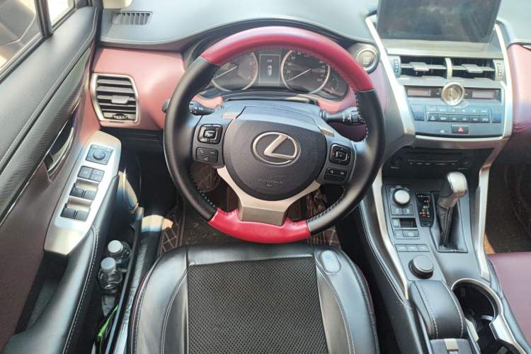Used Lexus NX 2015 200 Front-Wheel Drive X-Trail SE Edition Steering Wheel