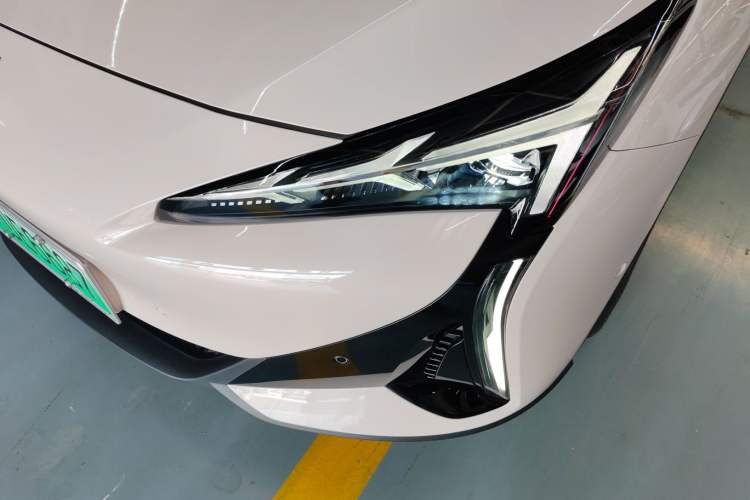 Used ARCFOX Alpha S5 2024 708MAX 200kW
