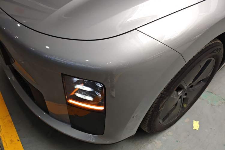 Used Li Auto Li Auto i6 2025 Model Two-Wheel-Drive Standard Type