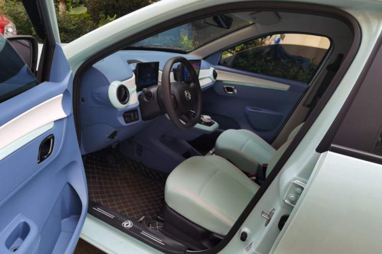 Used Dongfeng NAMMI EX1 2023 PRO Light Wind Edition Lightning Model Driver Seat