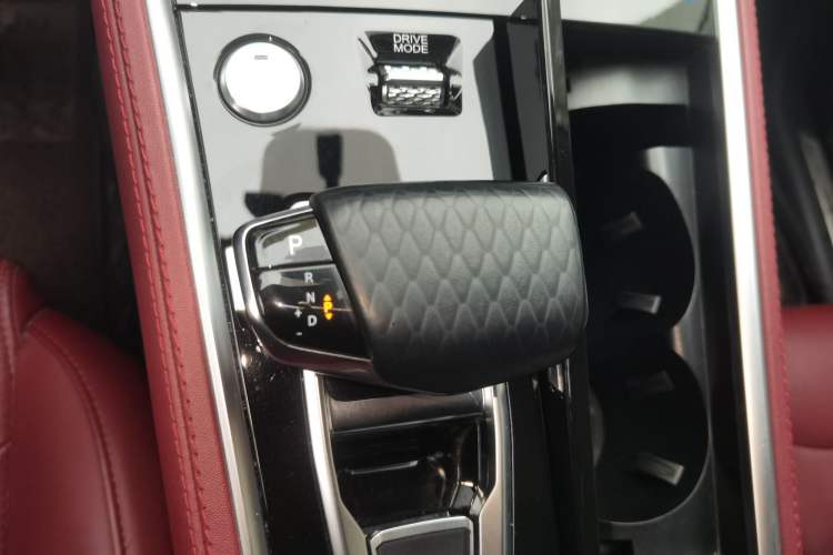 Used Changan CS85 COUPE 2021 1.5T DCT Prestige Model