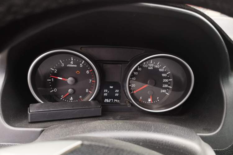 Used Haval H6 2011 2.0L Manual Two-Wheel Drive Elite Version