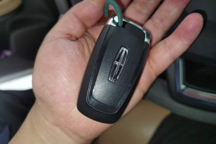 Used Lincoln Corsair 2022 2.0T Four-Wheel Drive Luxury Edition
