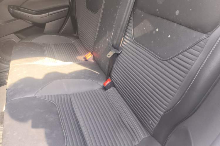 Used Ford Focus 2015 Hatchback 1.6L Automatic Fashion Edition