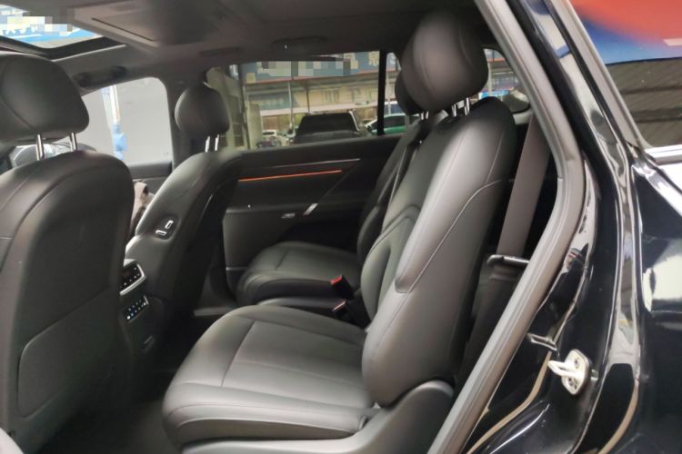 Used Dongfeng eπ eπ008 2026 Model Six-Seat Pure-Electric Family Edition
