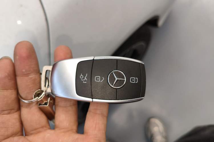 Used Mercedes-Benz C-Class 2021 C 260 L Sport Edition Star Collection Vehicle Key