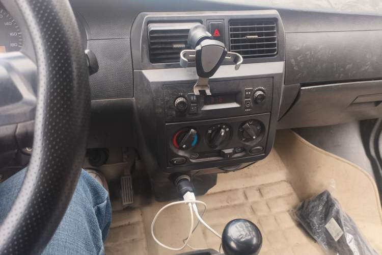 Used Wuling Rongguang 2011 1.2L Base Version