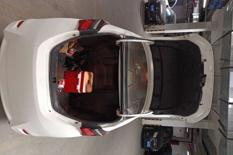 Used Toyota Corolla 2017 Revised Dual-Engine 1.8L E-CVT Leading Edition
