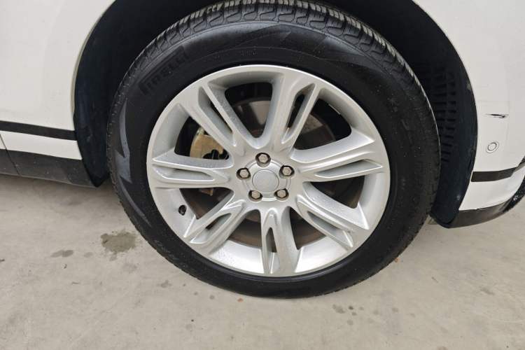 Used Land Rover Range Rover Velar 2022 250 PS Sparkling Heritage Edition