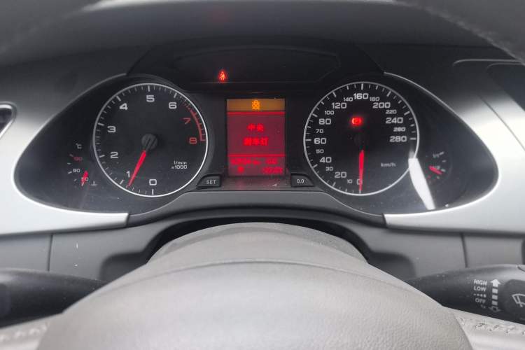 Used Audi A4L 2010 2.0 TFSI Comfort Edition
