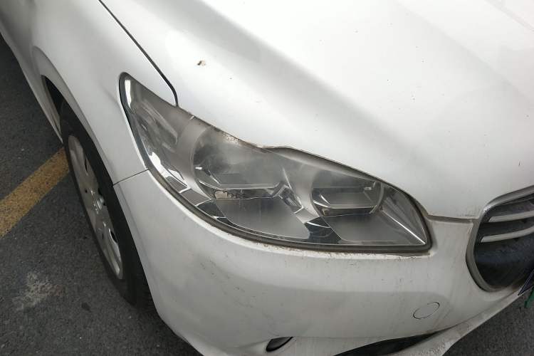 Used Peugeot 301 2014 1.6L Manual Comfort Edition