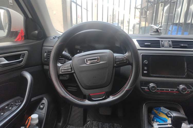 Used Qoros 5 2017 1.6T Automatic Prestige Model