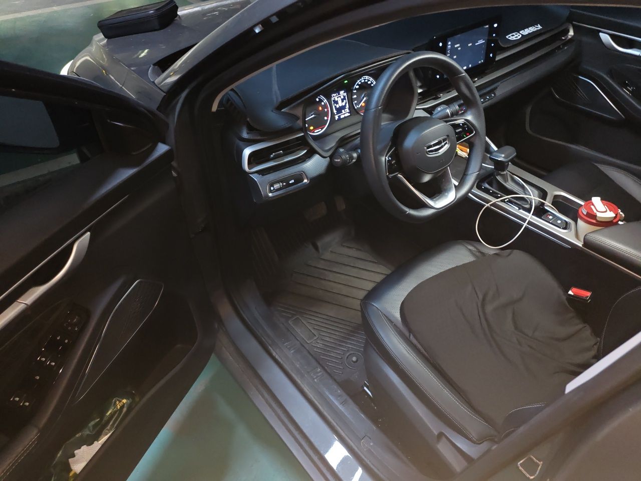 Geely Auto Emgrand 2023 4th Generation Champion Edition 1.5L CVT Luxury Model — снимка 19