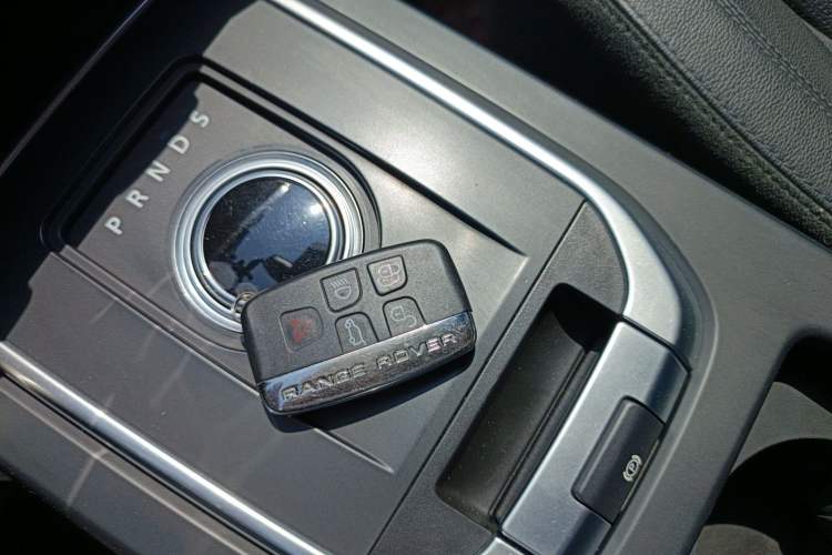 Used Land Rover Discovery Sport 2016 2.0T HSE
