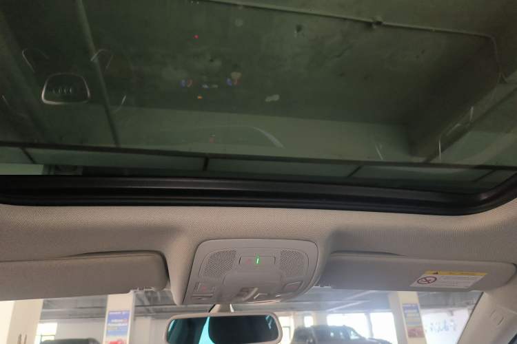 Used Audi A6L 2018 30th Anniversary Edition 30 FSI Style Model
