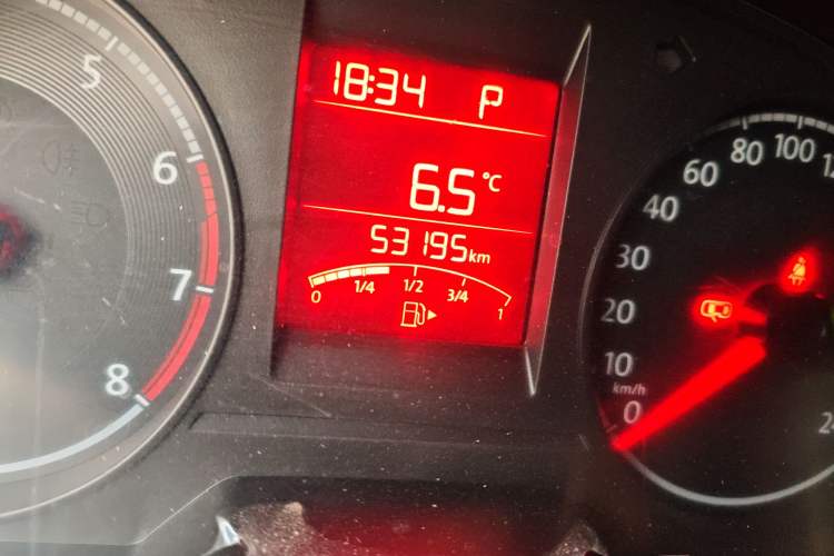 Used Volkswagen Santana 2019 1.5L Automatic Fashion Edition China VI Odometer Close Up