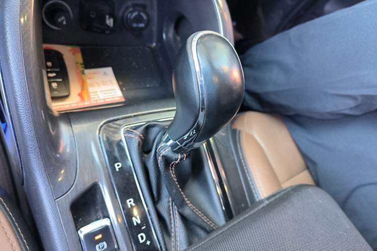 Used CHANGAN CS75 2017 Shangkui Edition 1.5T Automatic Fengxiang Model