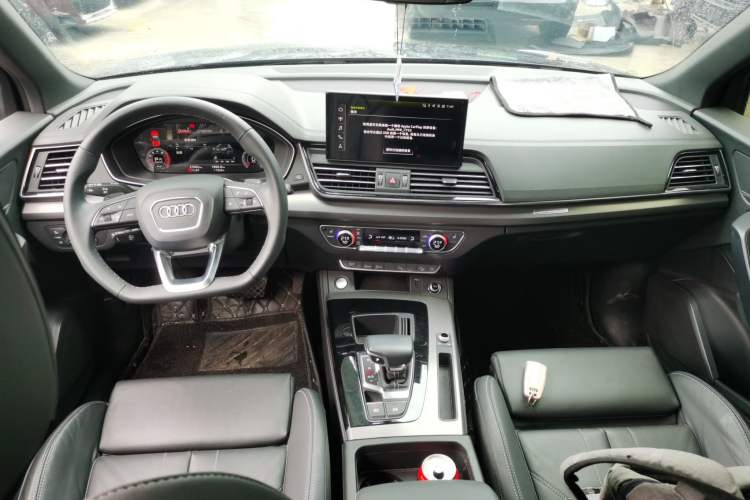 Used Audi Q5L 2023 40T Luxury Dynamic Model
