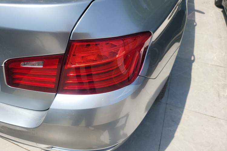 Used BMW 5 Series 2014 528Li Leading Model Right Rear Taillight