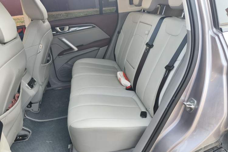 Used Baojun RS-5 2019 1.5T CVT Intelligent Driving Flagship Edition China V Emission Standard
