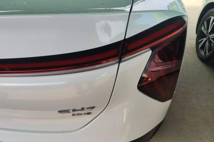 Used Hongqi EH7 2024 690 Pro
