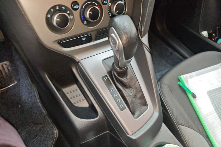 Used Ford Focus 2012 Hatchback 1.6L Automatic Comfort Model
