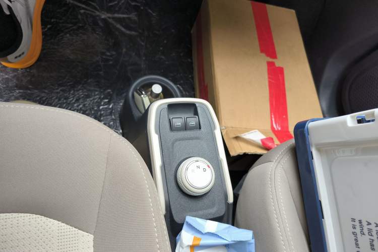 Used Chery QQ Ice Cream 2024 170km Milkshake
