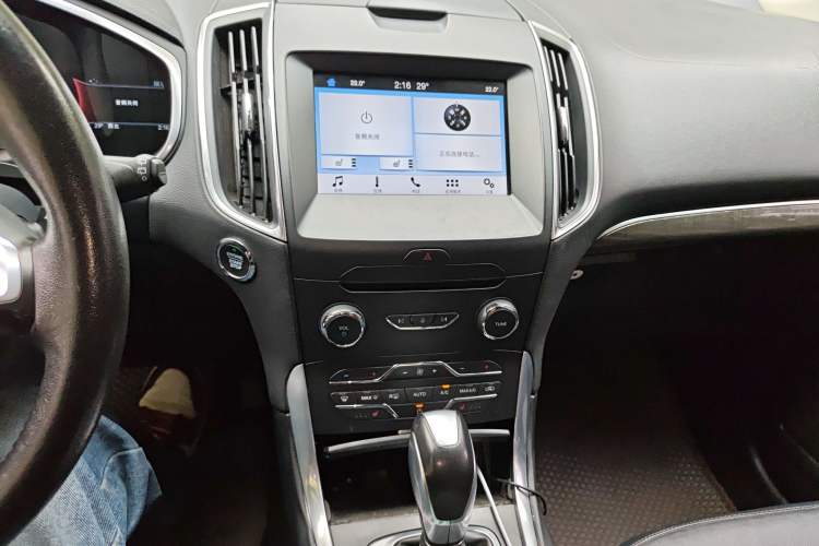 Used Ford Edge 2018 EcoBoost 245 Two-Wheel-Drive Titanium 7-Seater China V Standard