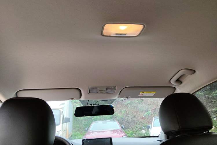 Used Hyundai Celesta 2018 1.6L Automatic GL Enjoyment Version China V Standard