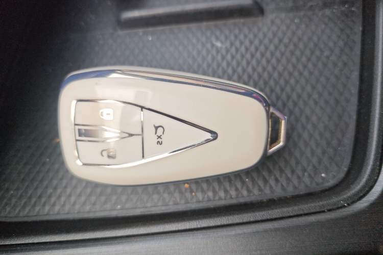 Used CHANGAN UNI-T 2020 1.5T Prestige Version