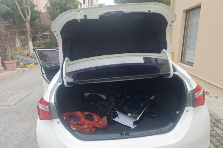 Used Toyota Corolla 2017 1.6L Manual GL