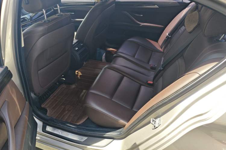 Used BMW 5 Series 2014 525Li Luxury Design Package
