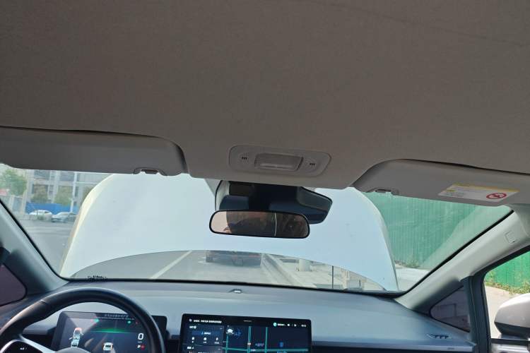 Used AION Y 2023 Younger
