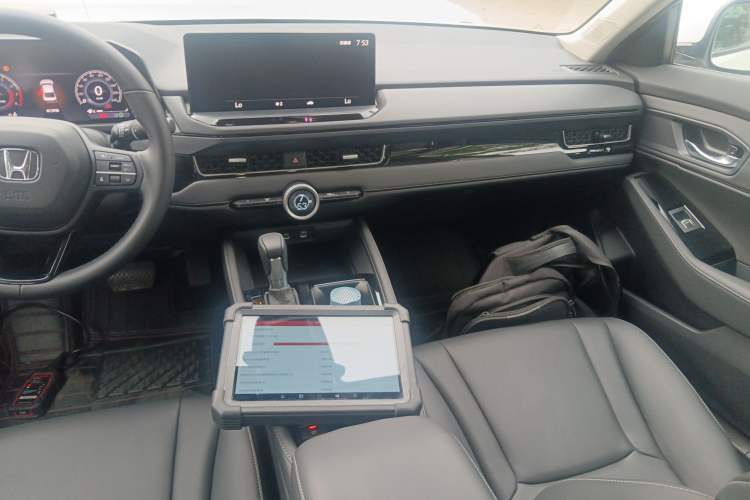 Used Honda Inspire 2025 260TURBO Elite Edition
