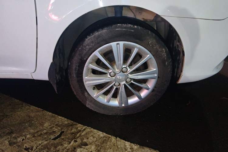 Used Geely Auto Diamond 2016 1.5L Manual Elite Edition

