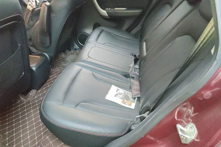 Used Haval H6 2013 Upgraded Model 1.5T Manual Two-Wheel Drive Urban Version