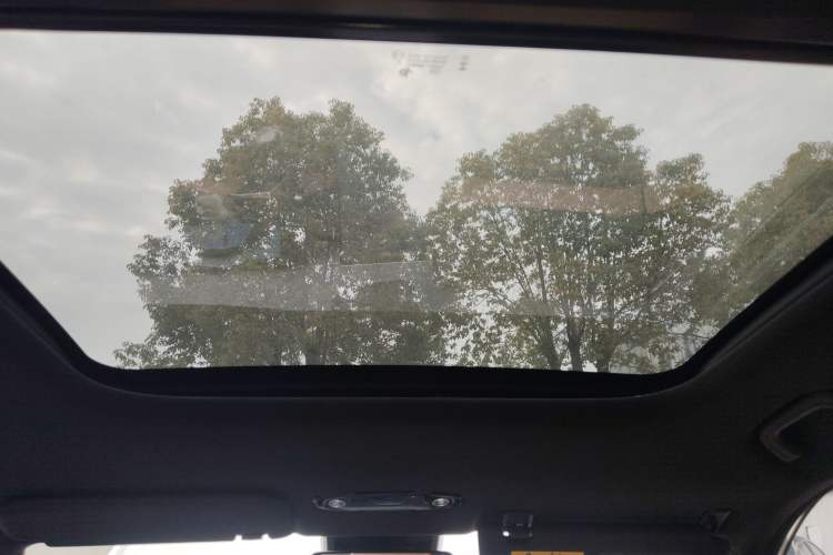 Used Geely Galaxy L7 2025 EM-i 115km Exploration+ Edition Headliner