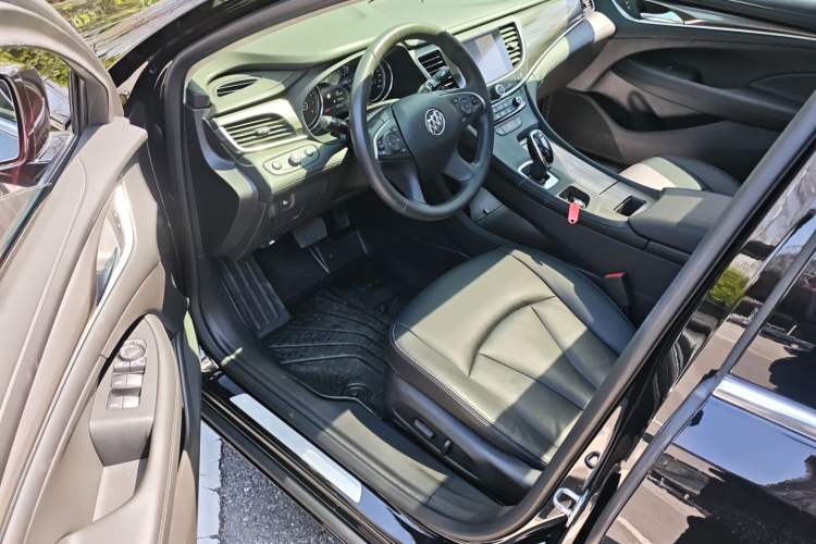 Used Buick LaCrosse 2019 28T Luxury Version