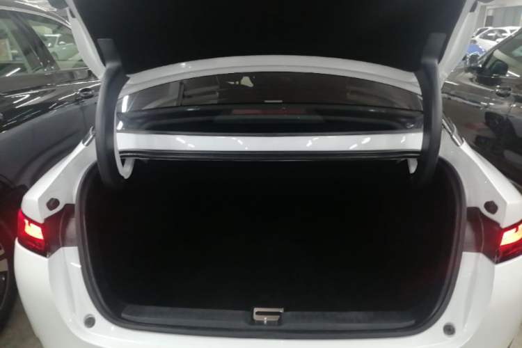Used XPeng P5 2022 460E+