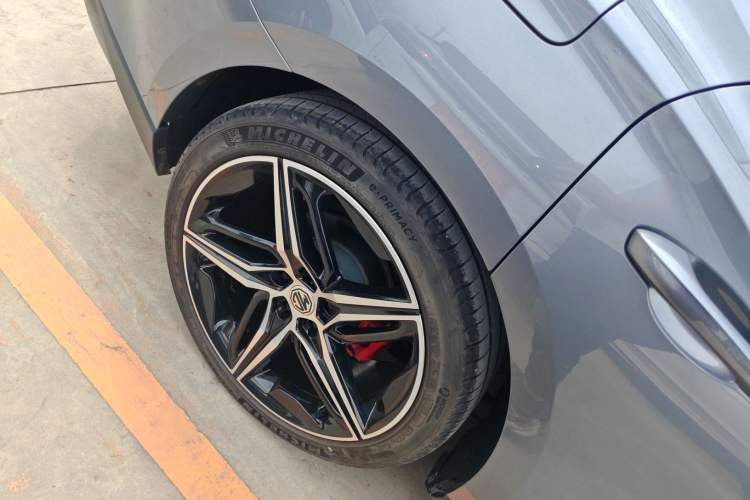 Used MG 7 2023 2.0T Automatic Trophy+ Ignition Glory Edition
