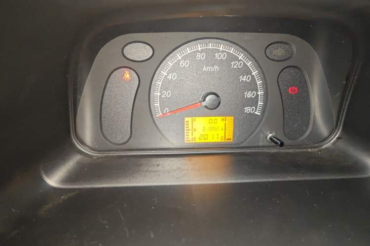 Used Wuling Zhiguang 2020 1.2L Practical Model China VI LSI

