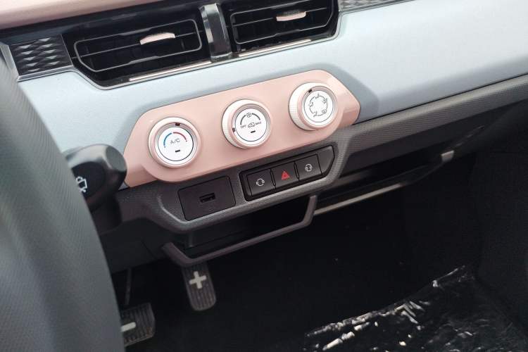 Used Chery New Energy QQ Ice Cream 2025 155km Sundae Edition