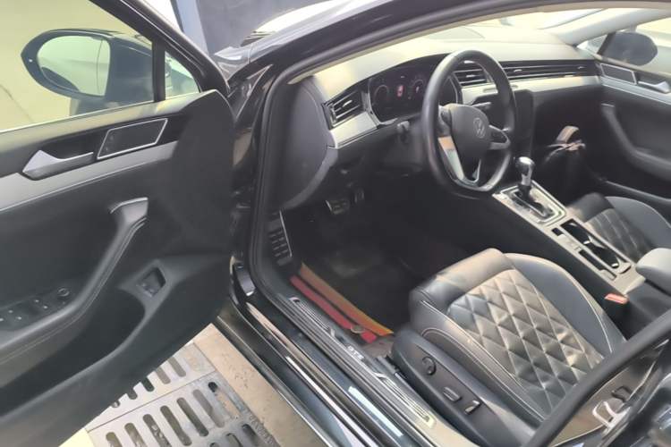 Used Volkswagen Magotan GTE Plug-in Hybrid 2022 GTE Luxury Model
