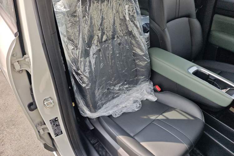 Used Baojun Spark EUV 2026 Model 301km Coffee Entrepreneur Edition
