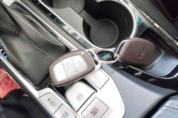 Used Hyundai Tucson 2020 280TGDi Two-Wheel-Drive GLS Fashion Edition China VI Standard