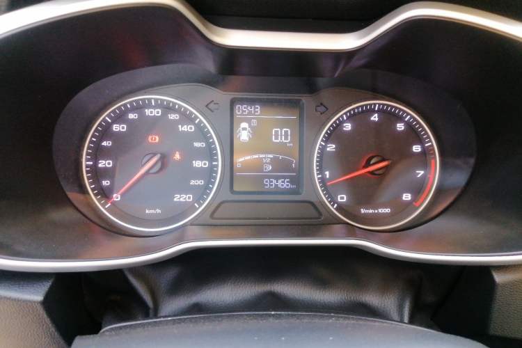 Used MG ZS 2017 1.5L Manual Luxury Edition
