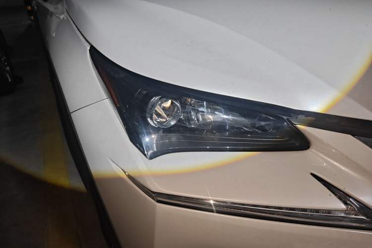 Used Lexus NX 2016 200 All-Wheel Drive FENGSHANG Version Right Front Headlight