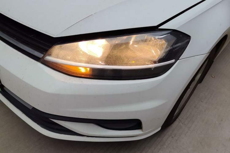 Used Volkswagen Golf 2018 1.6L Automatic Fashion Model