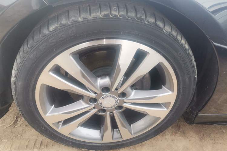 Used Mercedes-Benz E-Class 2015 Facelift E 200 L Sport Edition