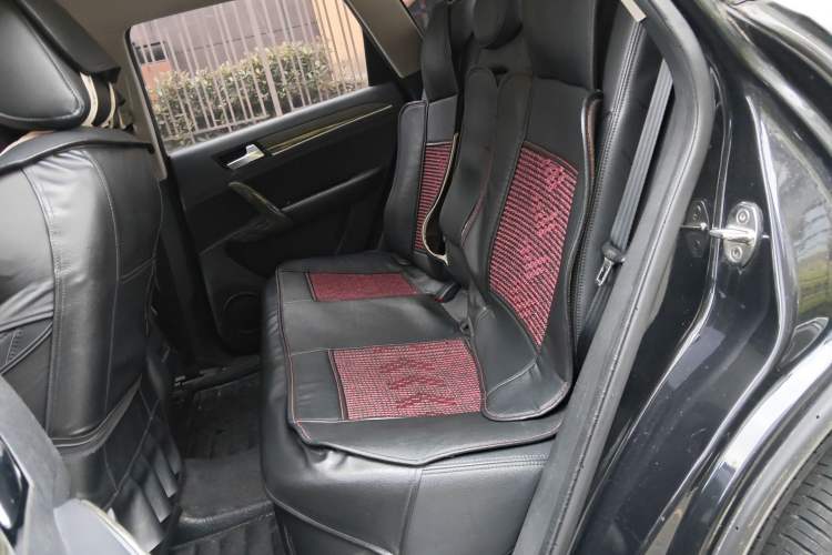 Used Zotye T600 2015 1.5T Manual Luxury Model Left Rear Seat